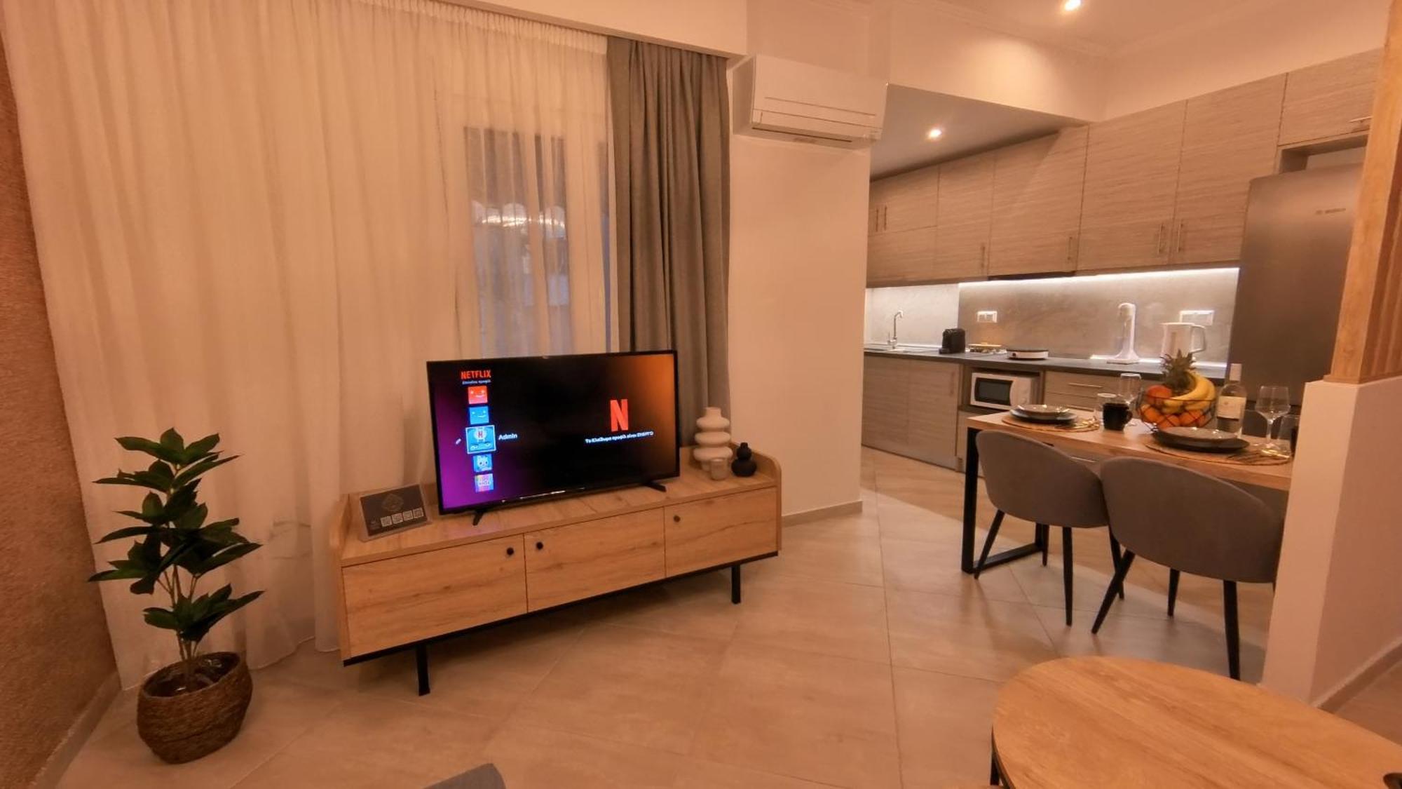 Mouson Luxury Suite With Free Private Parking Кавала Екстер'єр фото