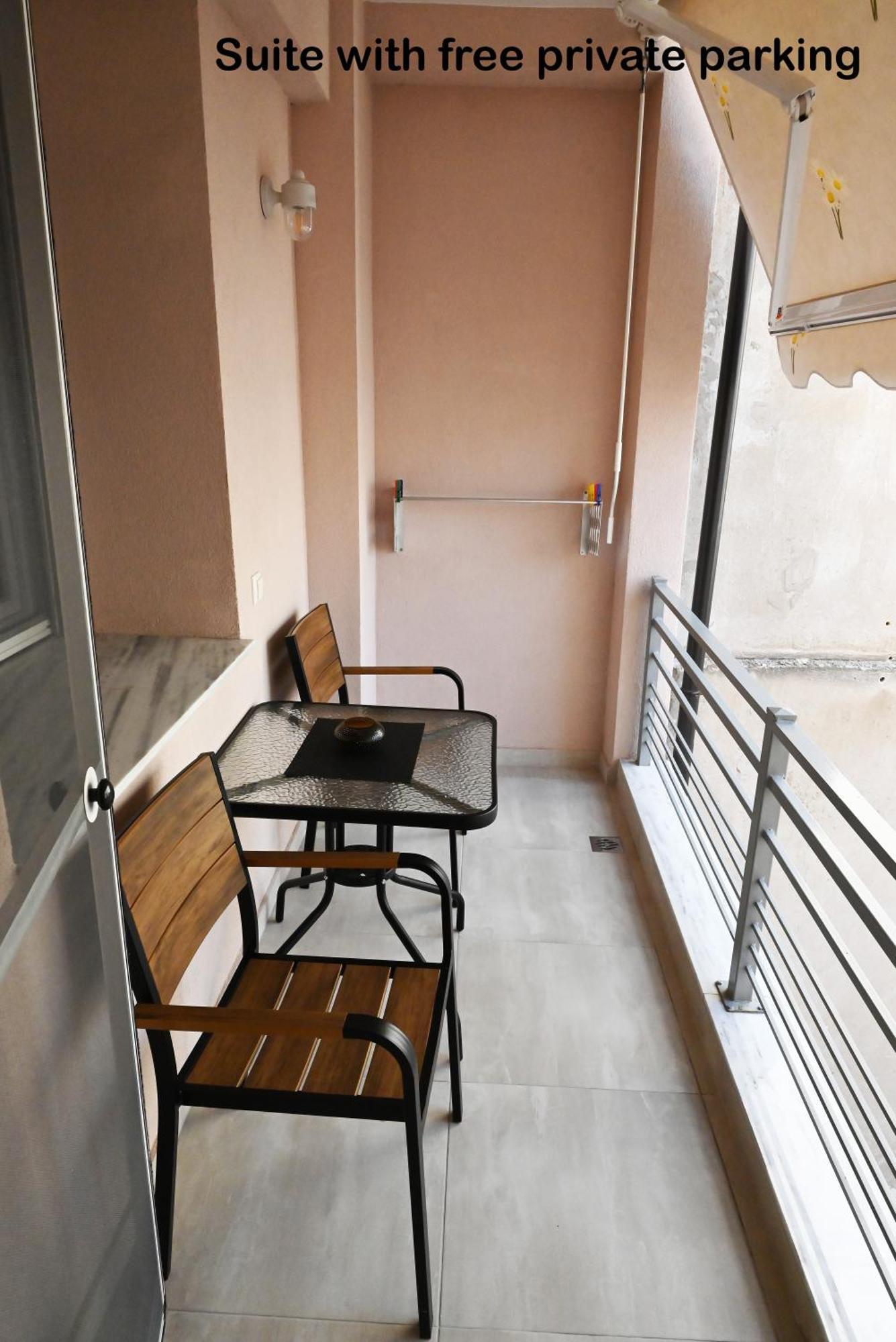 Mouson Luxury Suite With Free Private Parking Кавала Екстер'єр фото